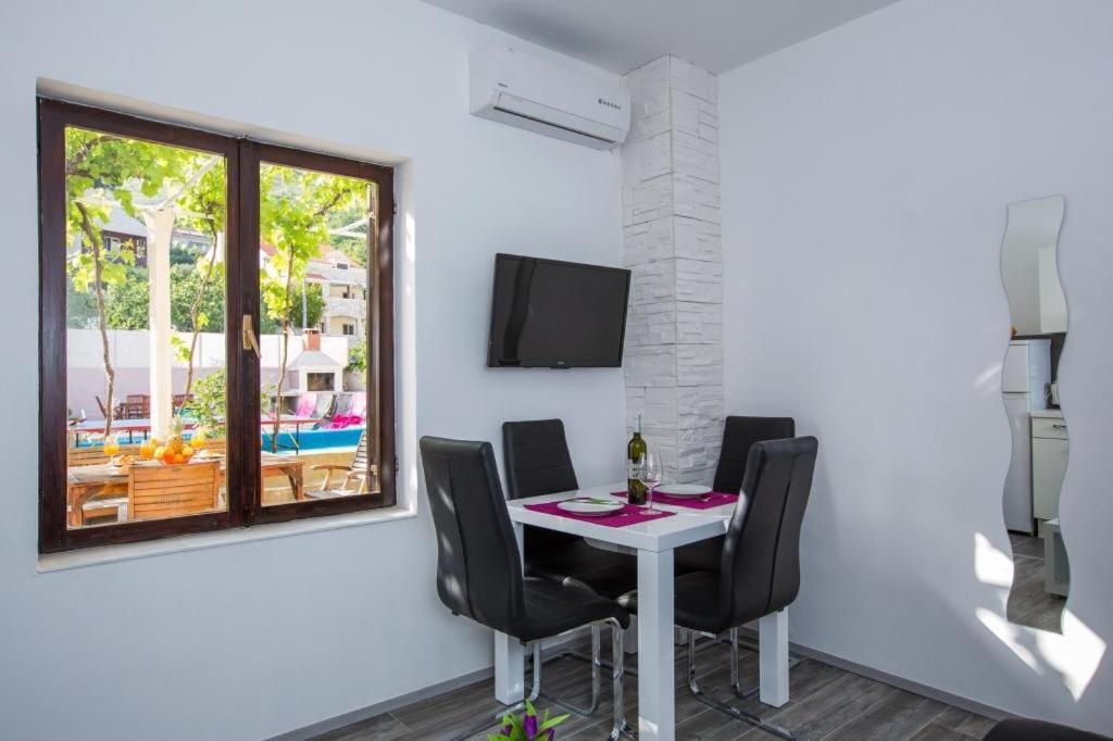 Apartments Villa Roza Mokosica Luaran gambar